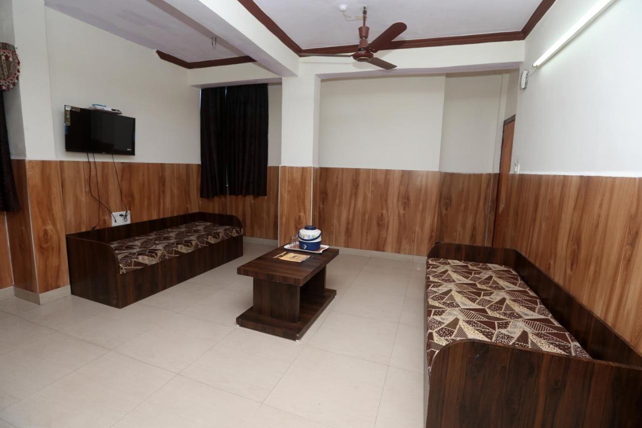 Jain Residency Hotel Pachmarhī Екстериор снимка