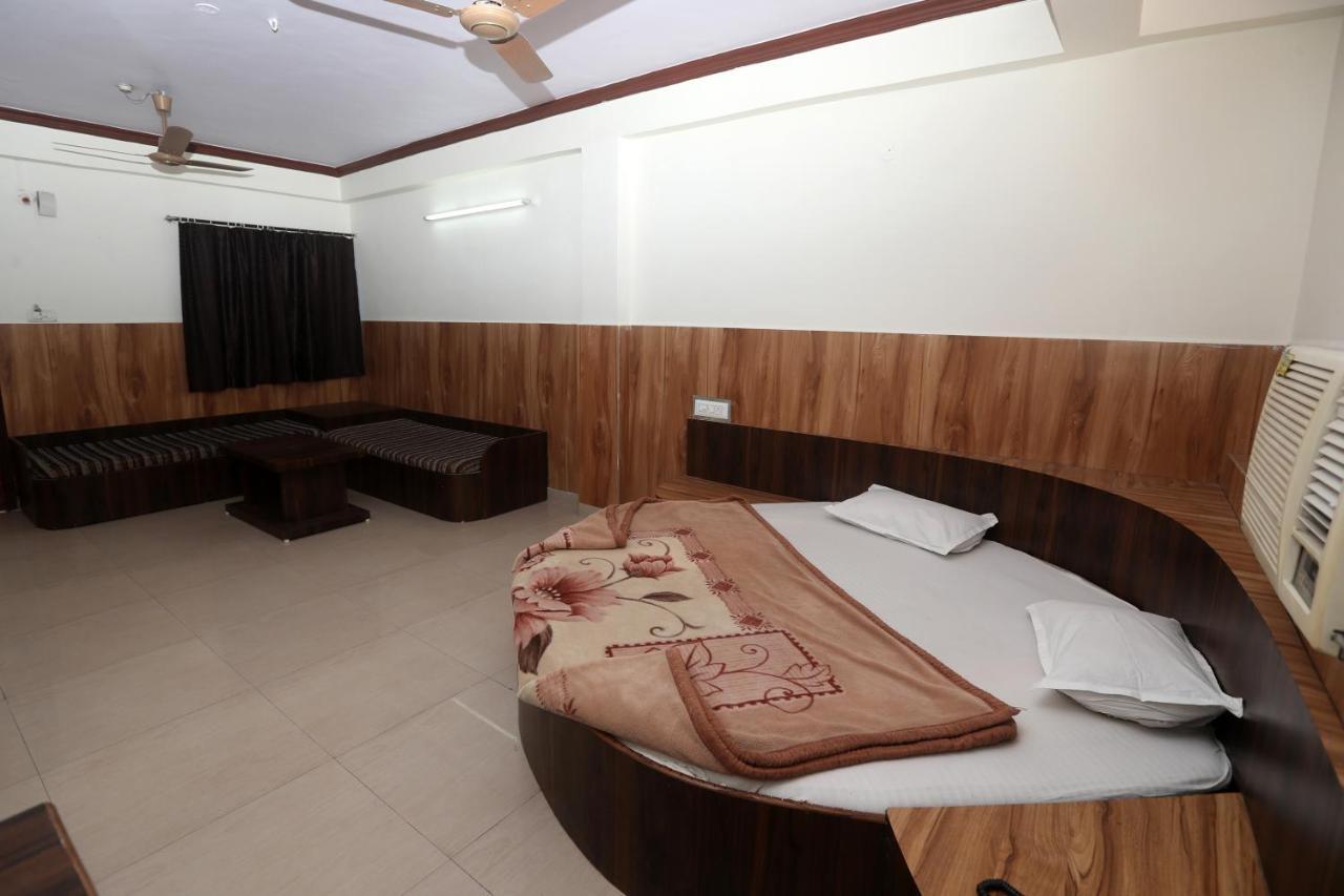 Jain Residency Hotel Pachmarhī Екстериор снимка
