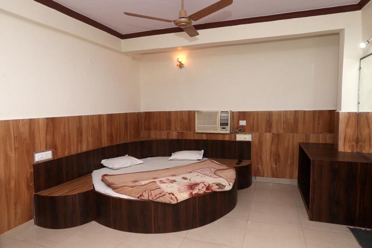Jain Residency Hotel Pachmarhī Екстериор снимка