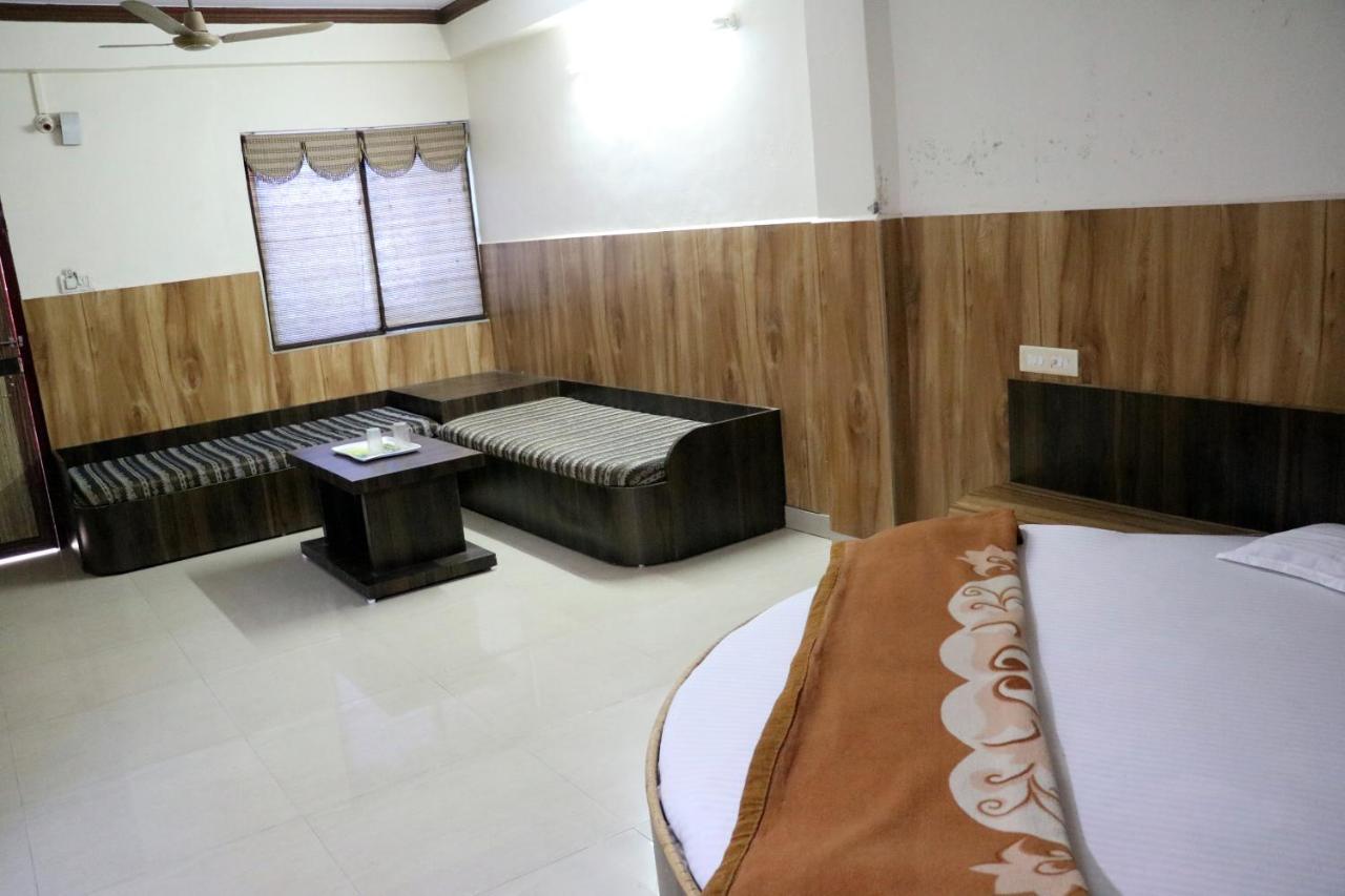 Jain Residency Hotel Pachmarhī Екстериор снимка